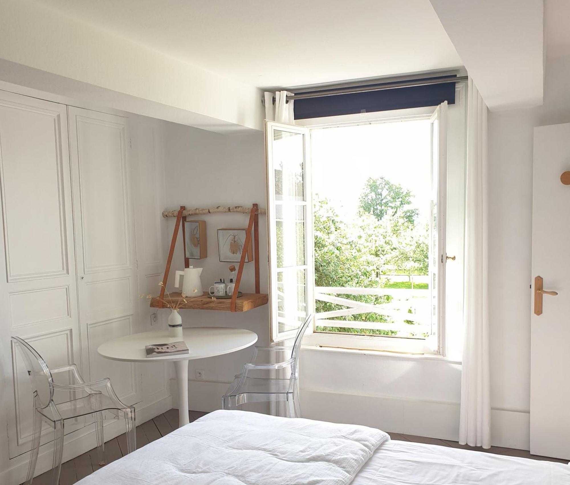 Par Hasard Ou Pas Bed & Breakfast Saint-Martin-aux-Chartrains ภายนอก รูปภาพ