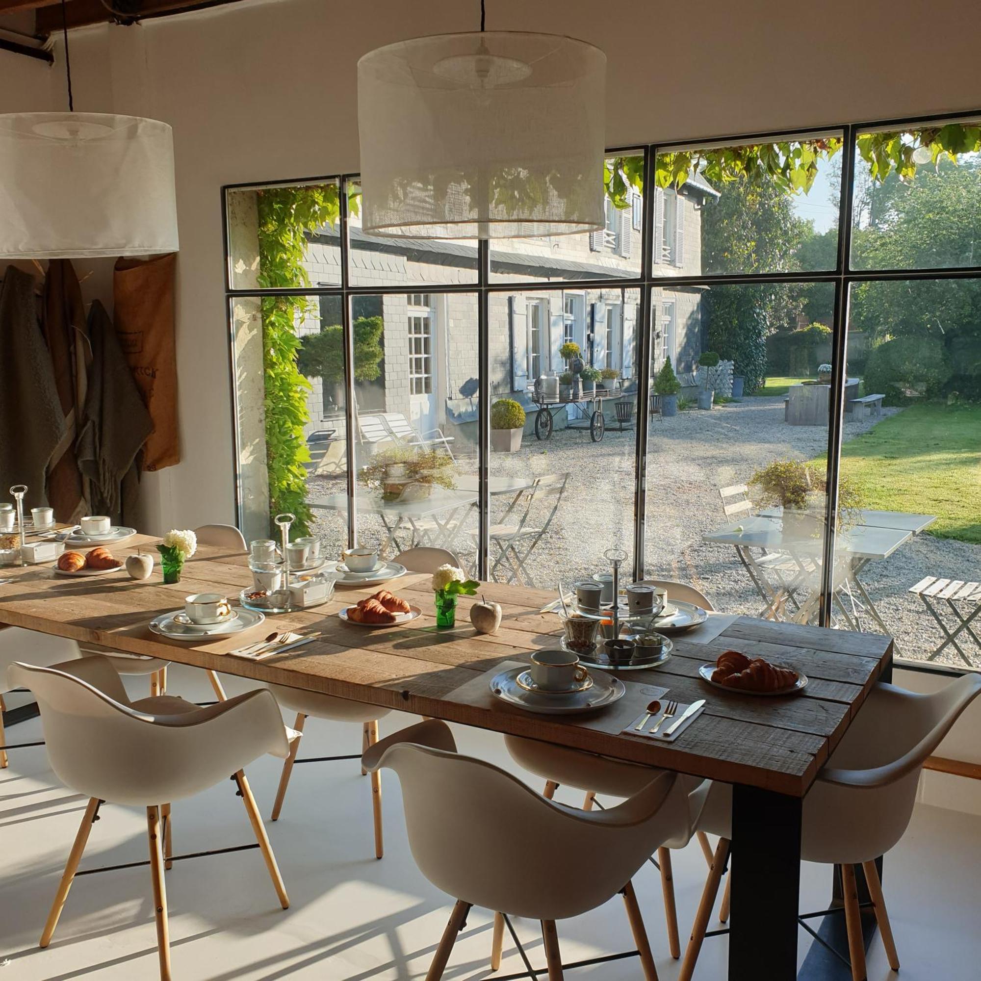 Par Hasard Ou Pas Bed & Breakfast Saint-Martin-aux-Chartrains ภายนอก รูปภาพ